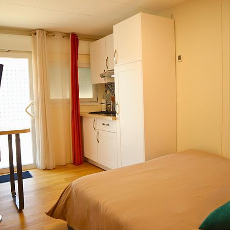 Studio Moderne Et Tout Equipe Au Coeur De Bourbourg - Gare A Proximite Eksteriør bilde